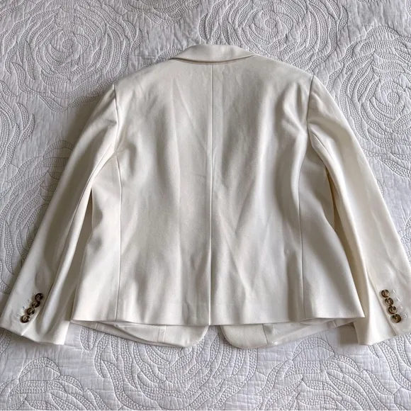 Ann Taylor - The Newbury Blazer in Knit Twill - White