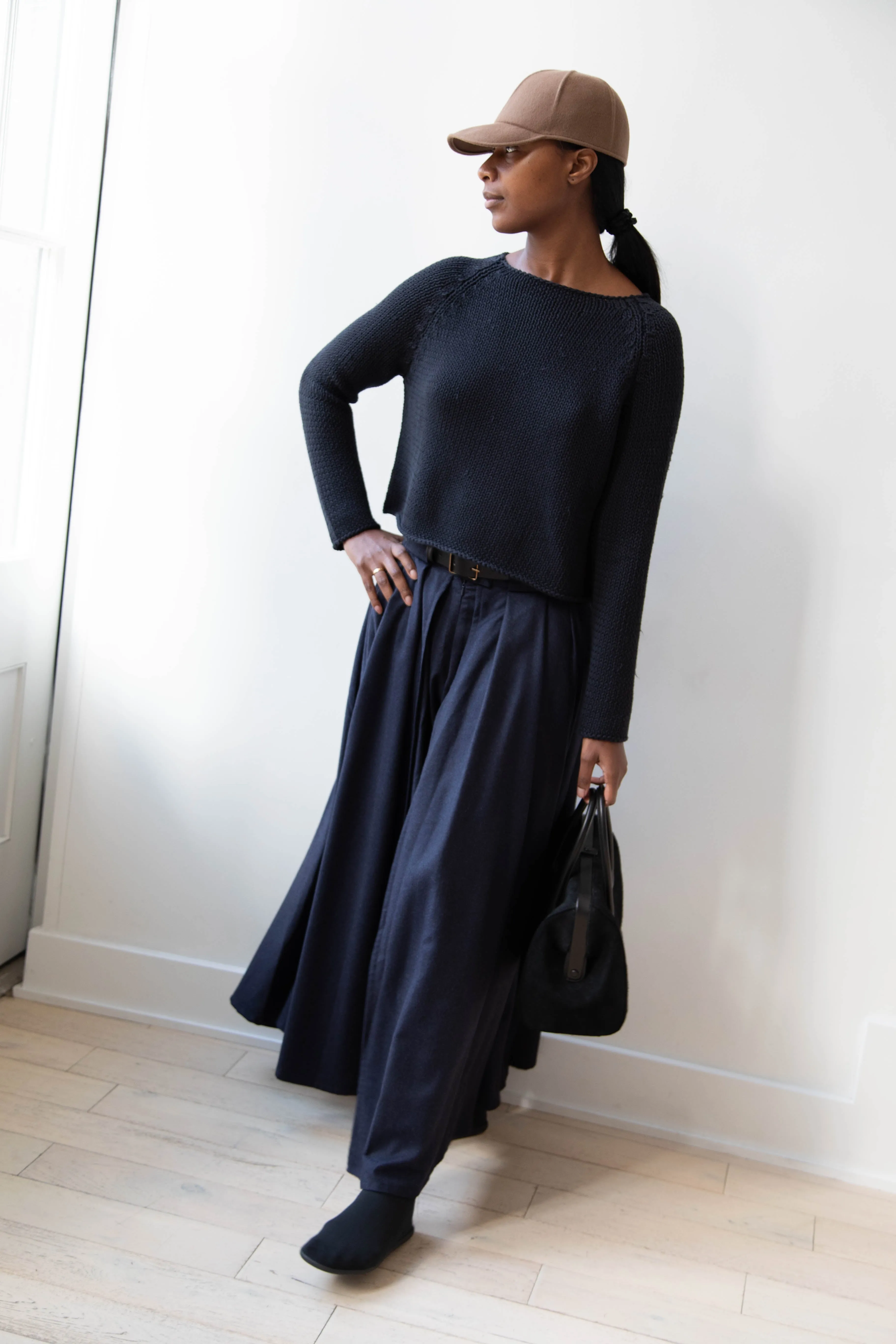 Apuntob | Soft Cotton Sweater in Black