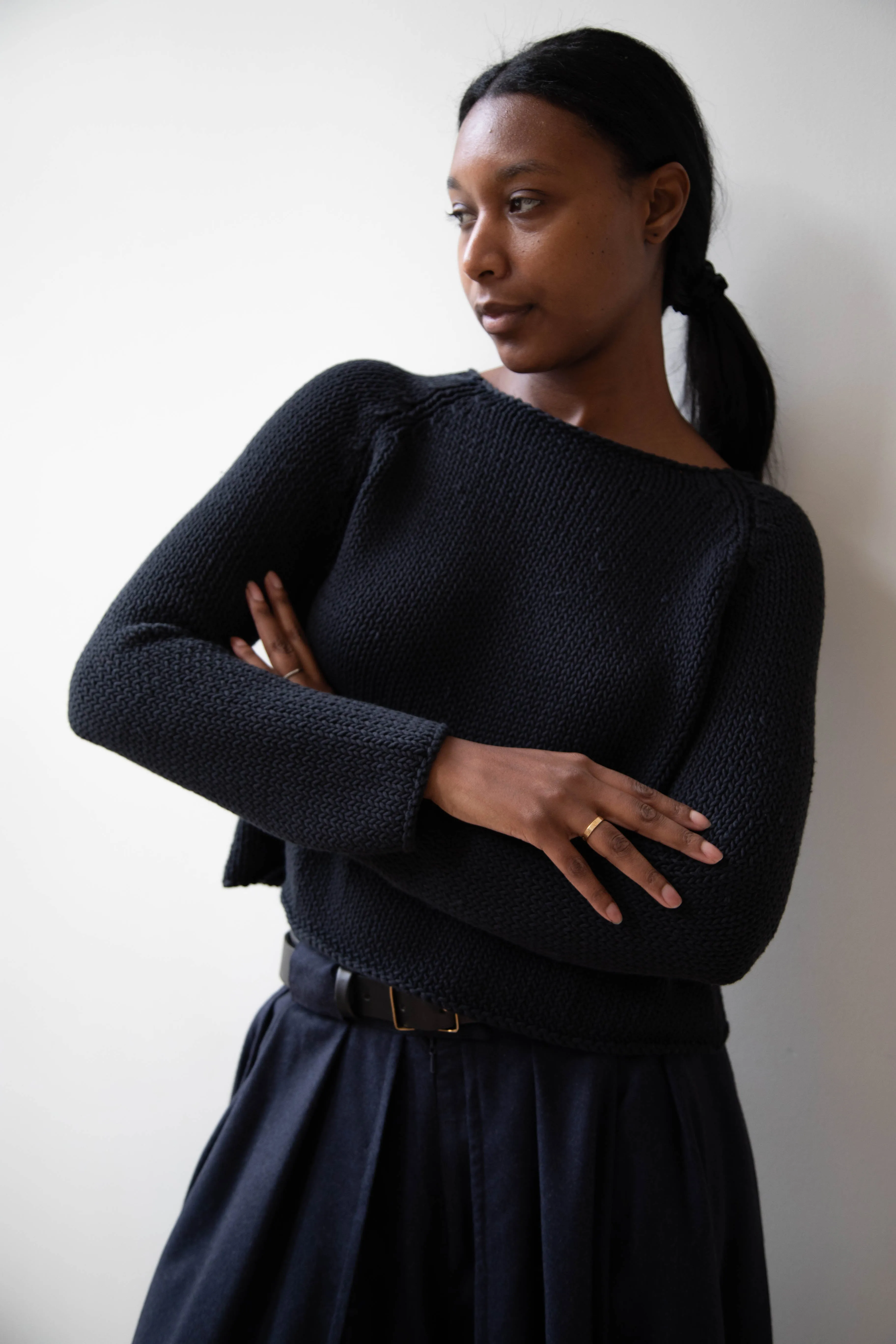 Apuntob | Soft Cotton Sweater in Black