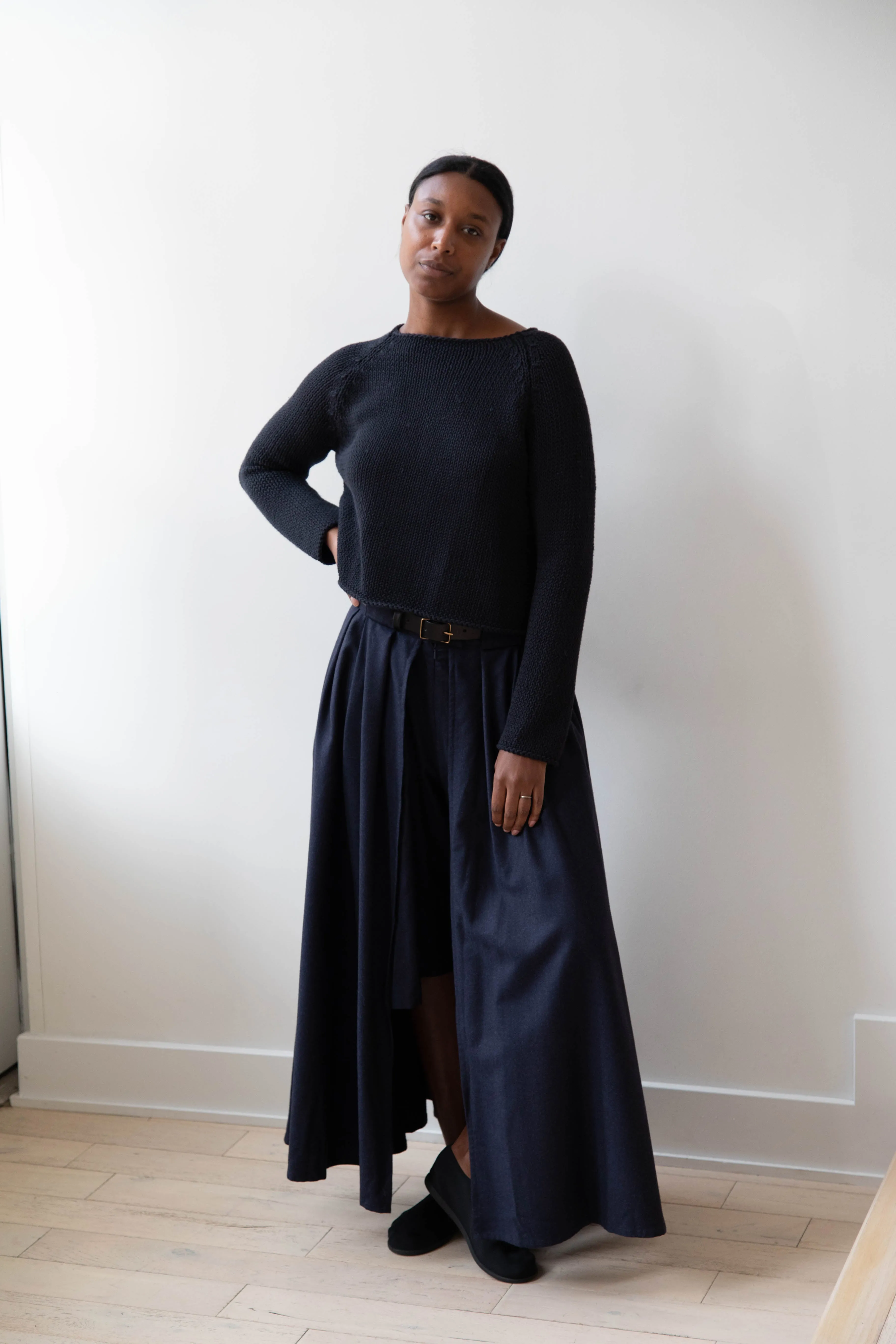 Apuntob | Soft Cotton Sweater in Black