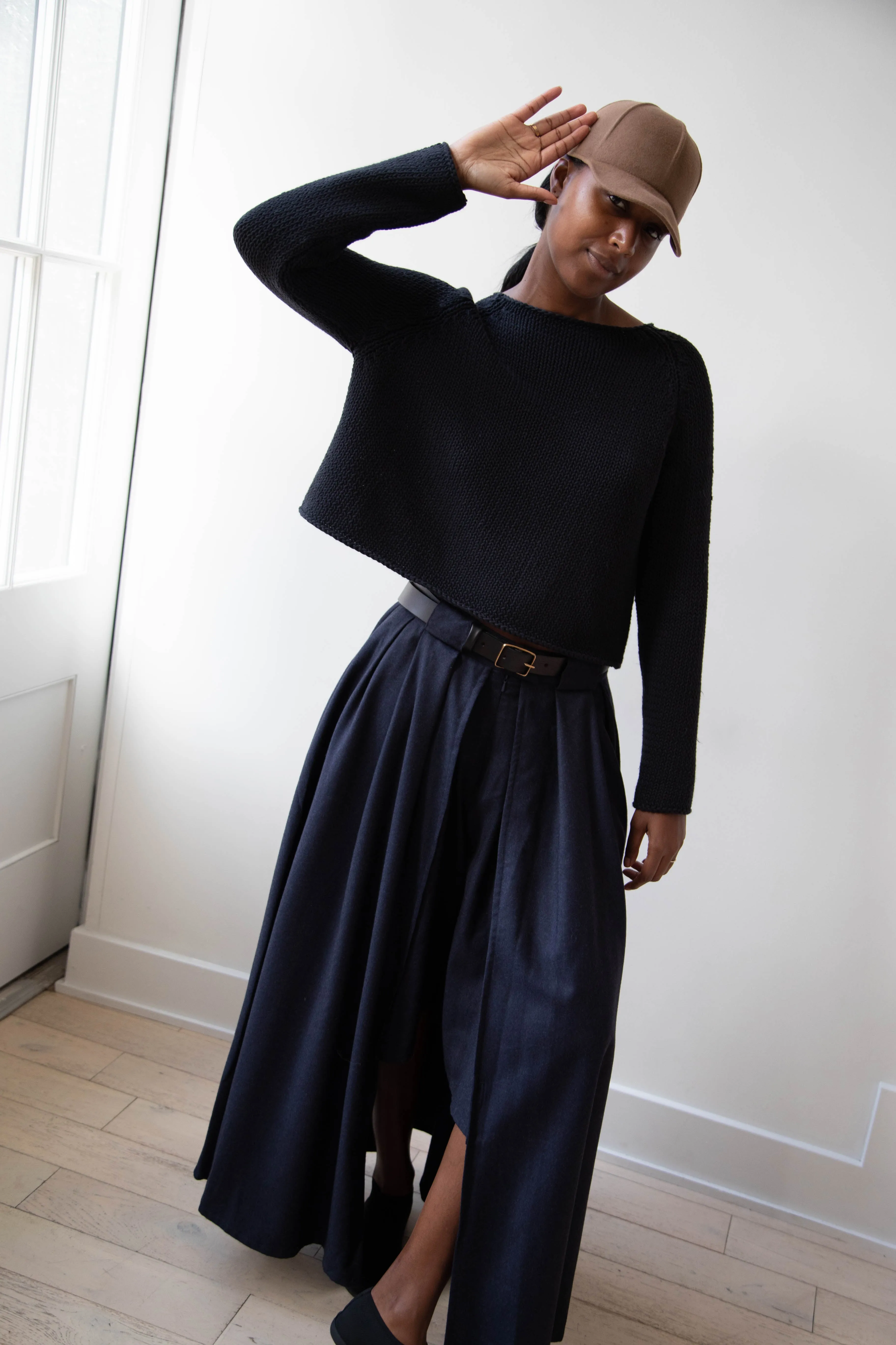 Apuntob | Soft Cotton Sweater in Black