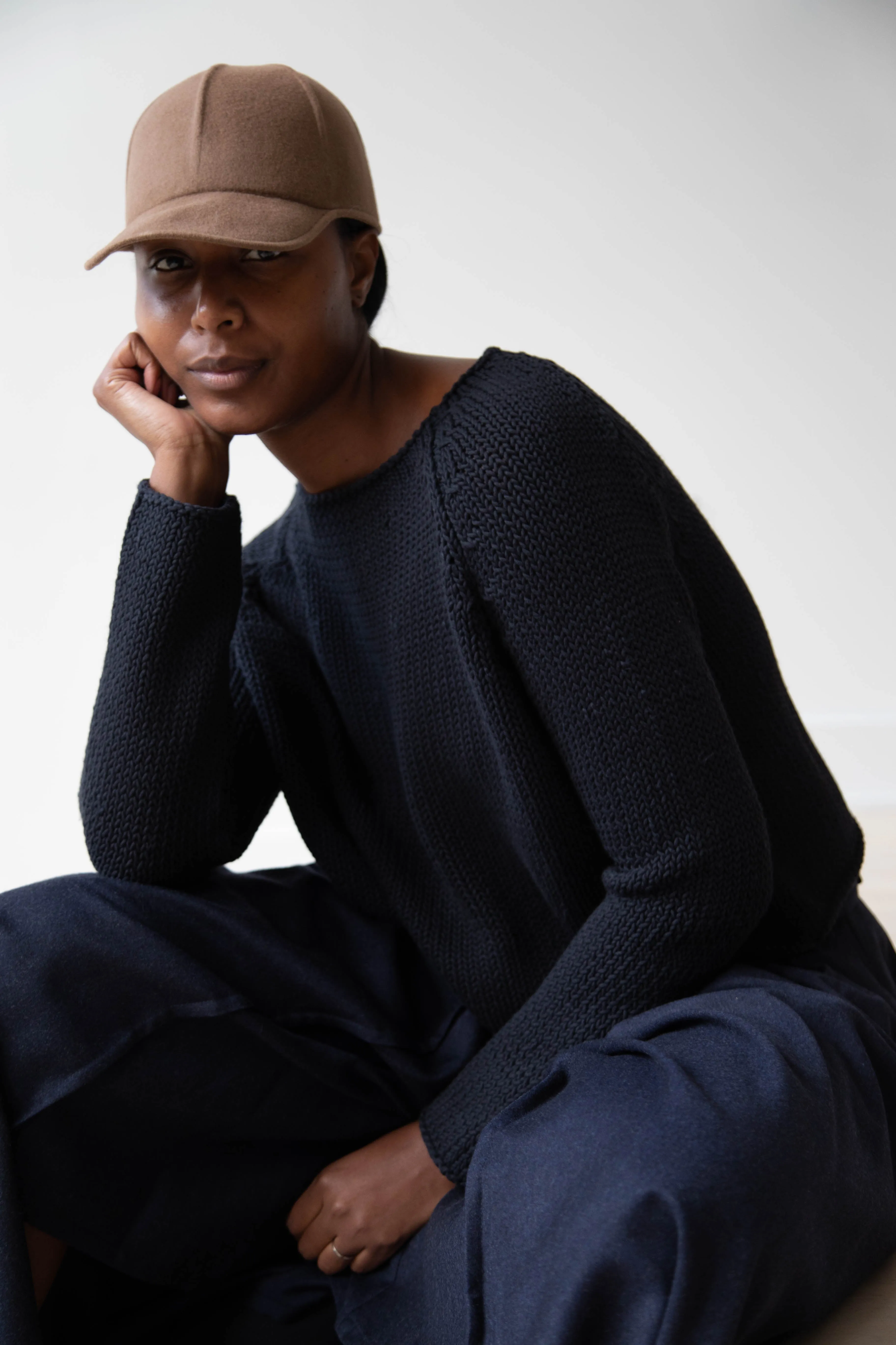 Apuntob | Soft Cotton Sweater in Black