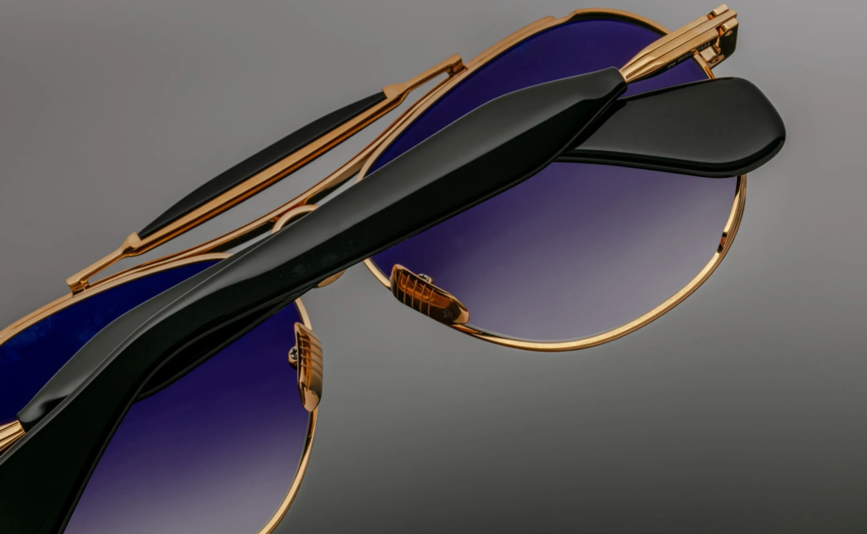 ASPEN-Gold / Crescent Gradient / Dark Gold