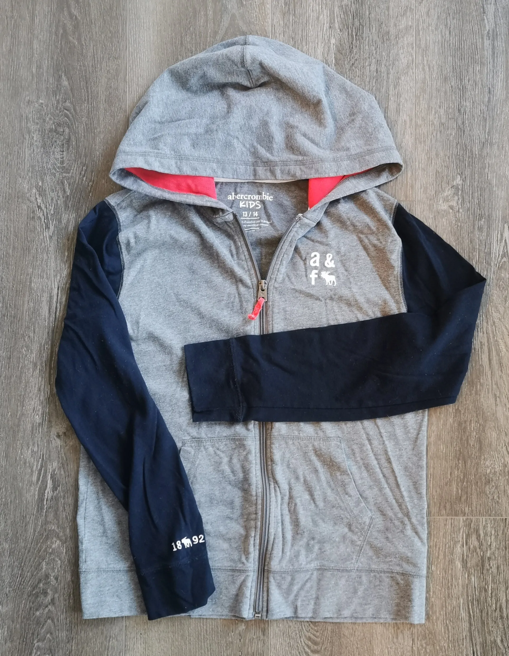 BOY SIZE 13/14 YEARS - ABERCROMBIE KIDS, Super Soft Cotton Hoodie VGUC B35