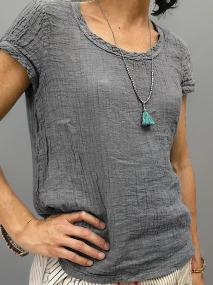Cathy™ - Vintage T-Shirt with Round Neckline