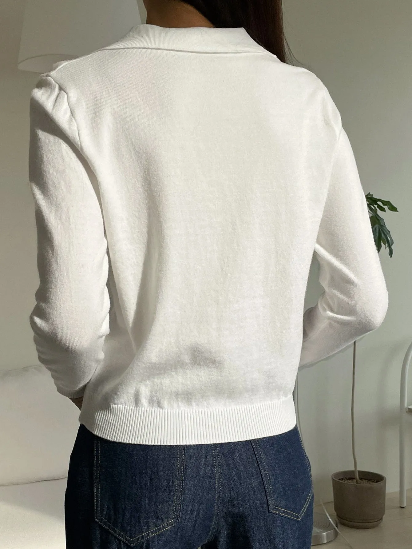 DAZY Striped Pattern Collared Sweater