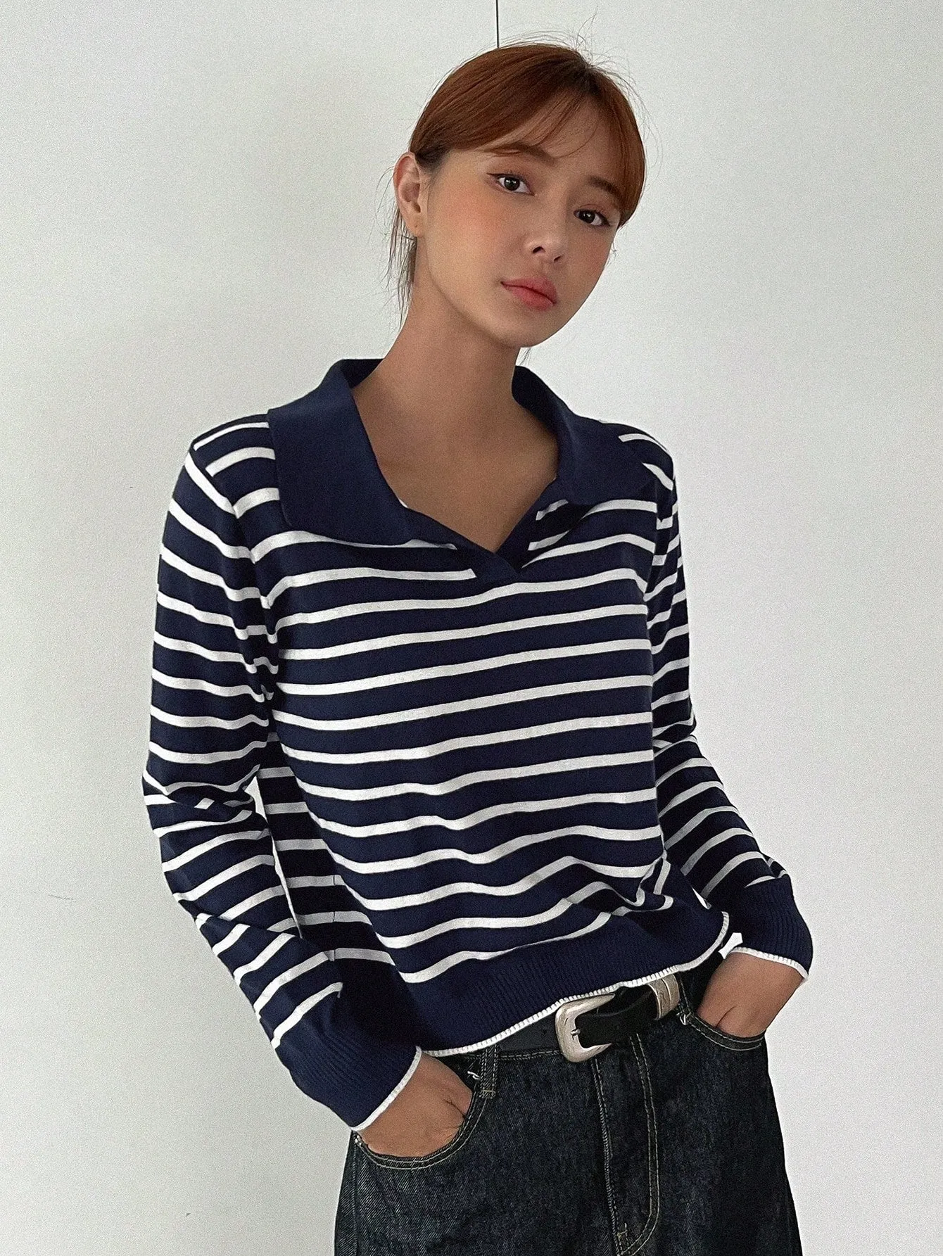 DAZY Striped Pattern Collared Sweater