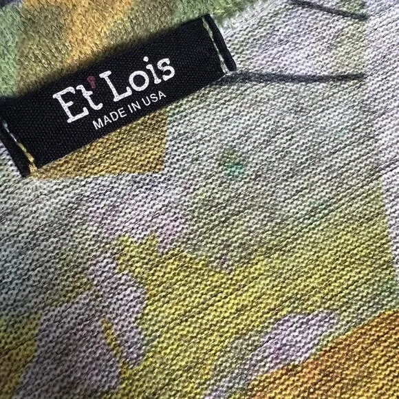 Et Lois Asymetrical Print V Neck Women's Sweater