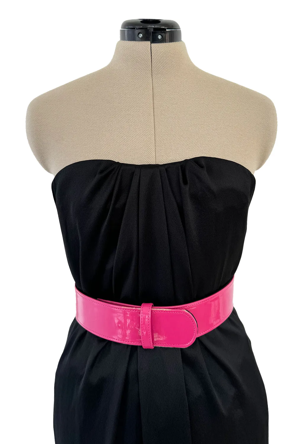 Fabulous 2008 Alexander McQueen Strapless Black Silk Dress w Vibrant Pink Patent Leather Belt