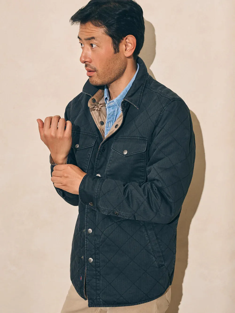 FAHERTY DOUG GOOD FEATHER REVERSIBLE BONDI JACKET IN WASHED BLACK CASCADE STAR NATION