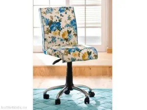 Flora Soft Chair (Blue)