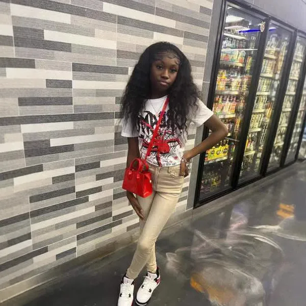 Graphic Statement Short Sleeve Printed Relaxed-Fit T-Shirt
