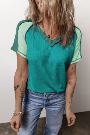 Green Exposed Seam Color Block Knitted V Neck T-shirt