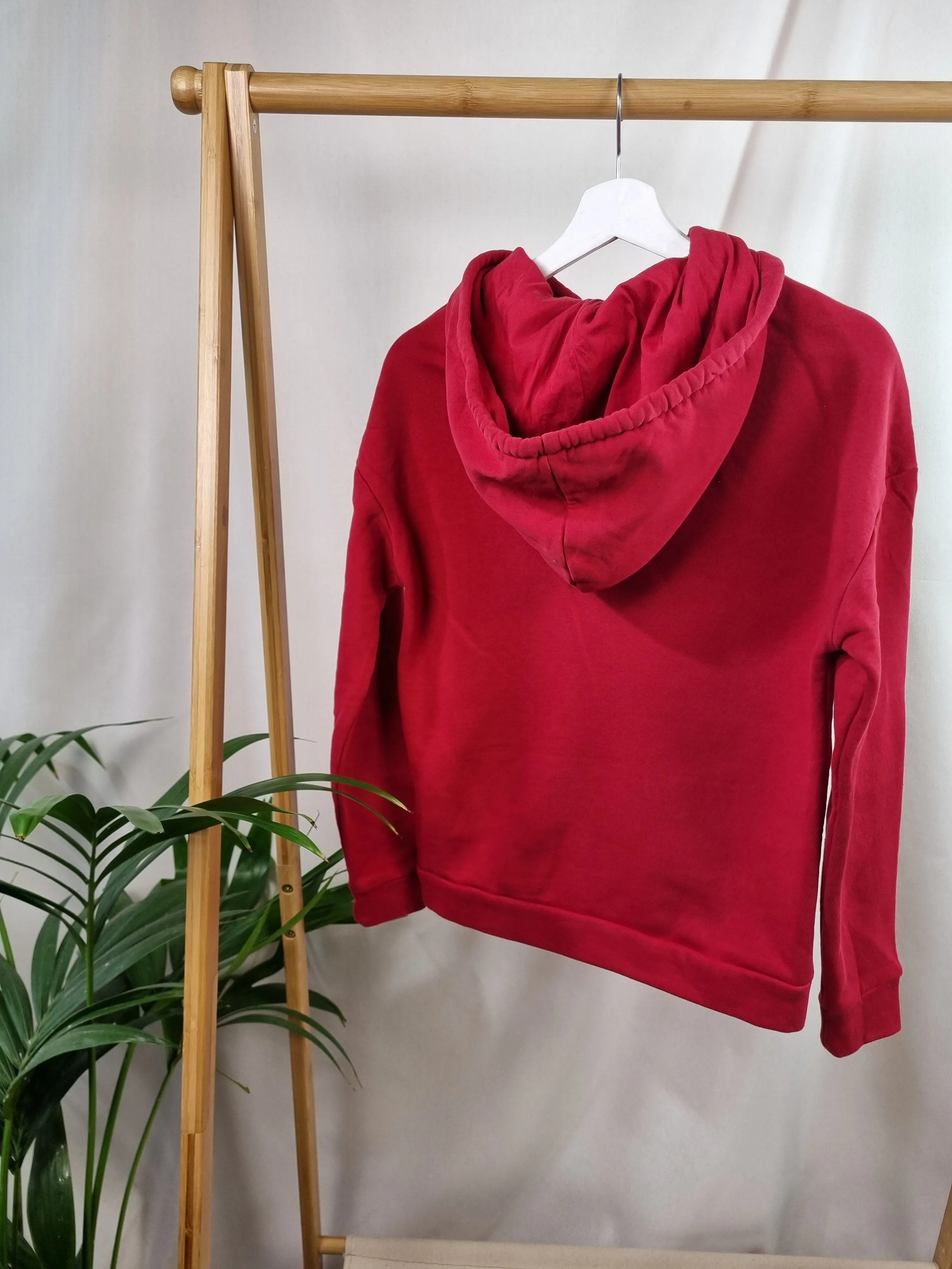 Guess chest logo hoodie maat XS