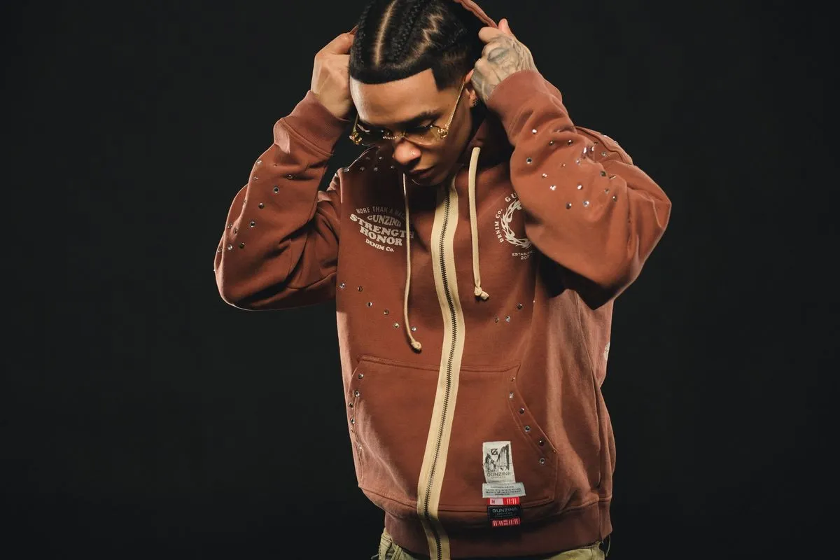 Gunzinii Strength Honor Hoodie (Chestnut)