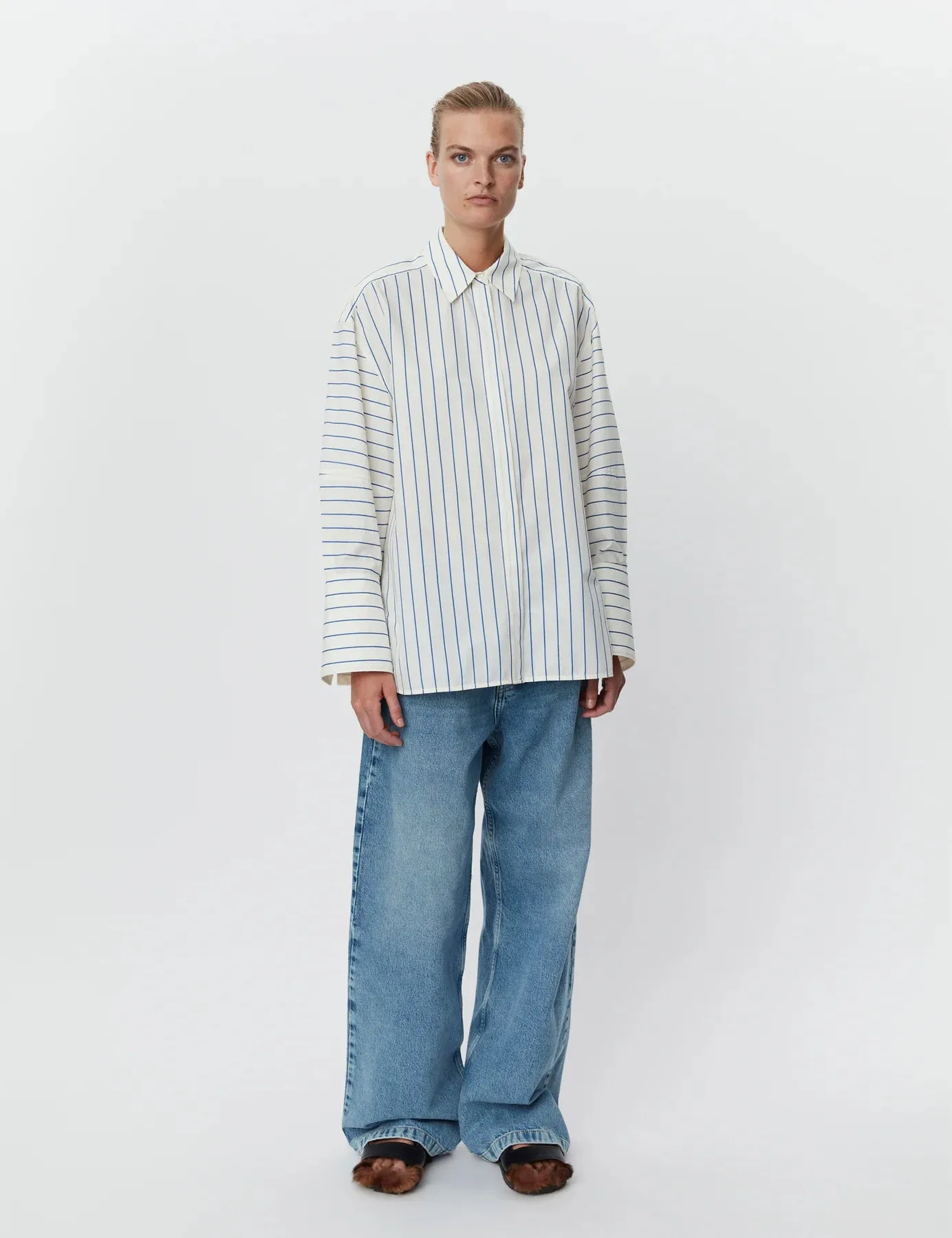 Julianna Shirt - Surf The Web
