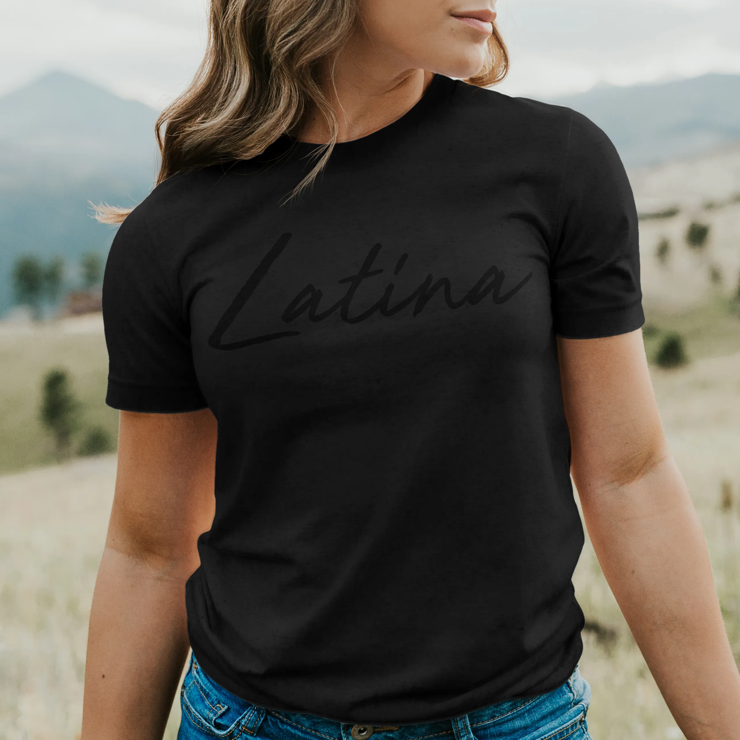 'Latina' Script T-Shirt - All Black - Premium Ring-Spun Cotton