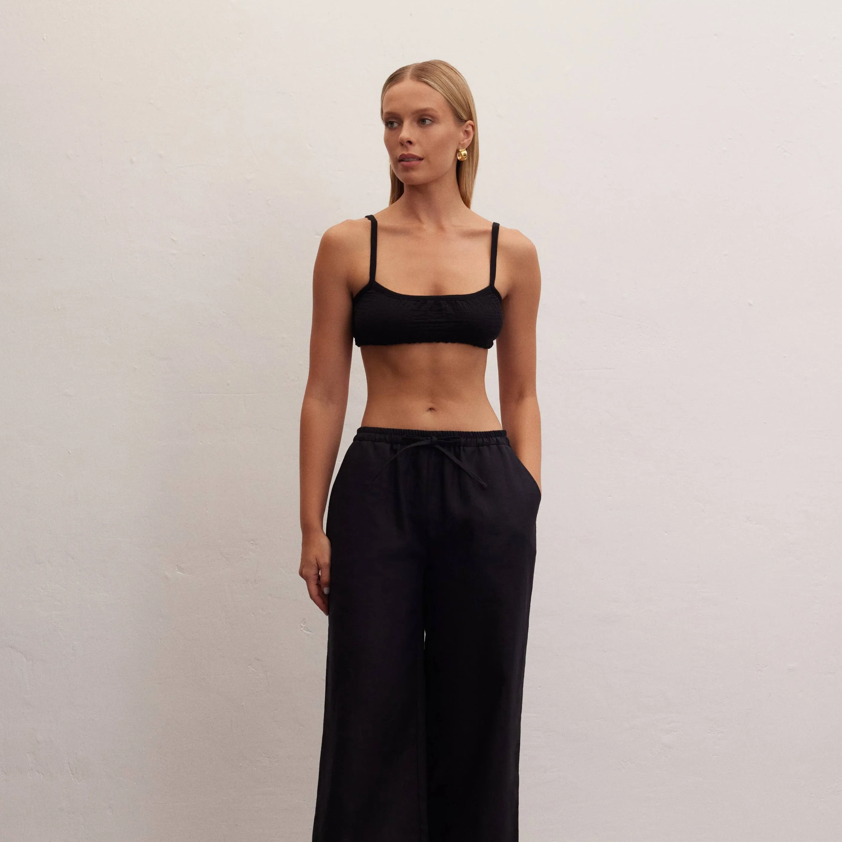 Le Cle | Smocked Bralette Top in Black