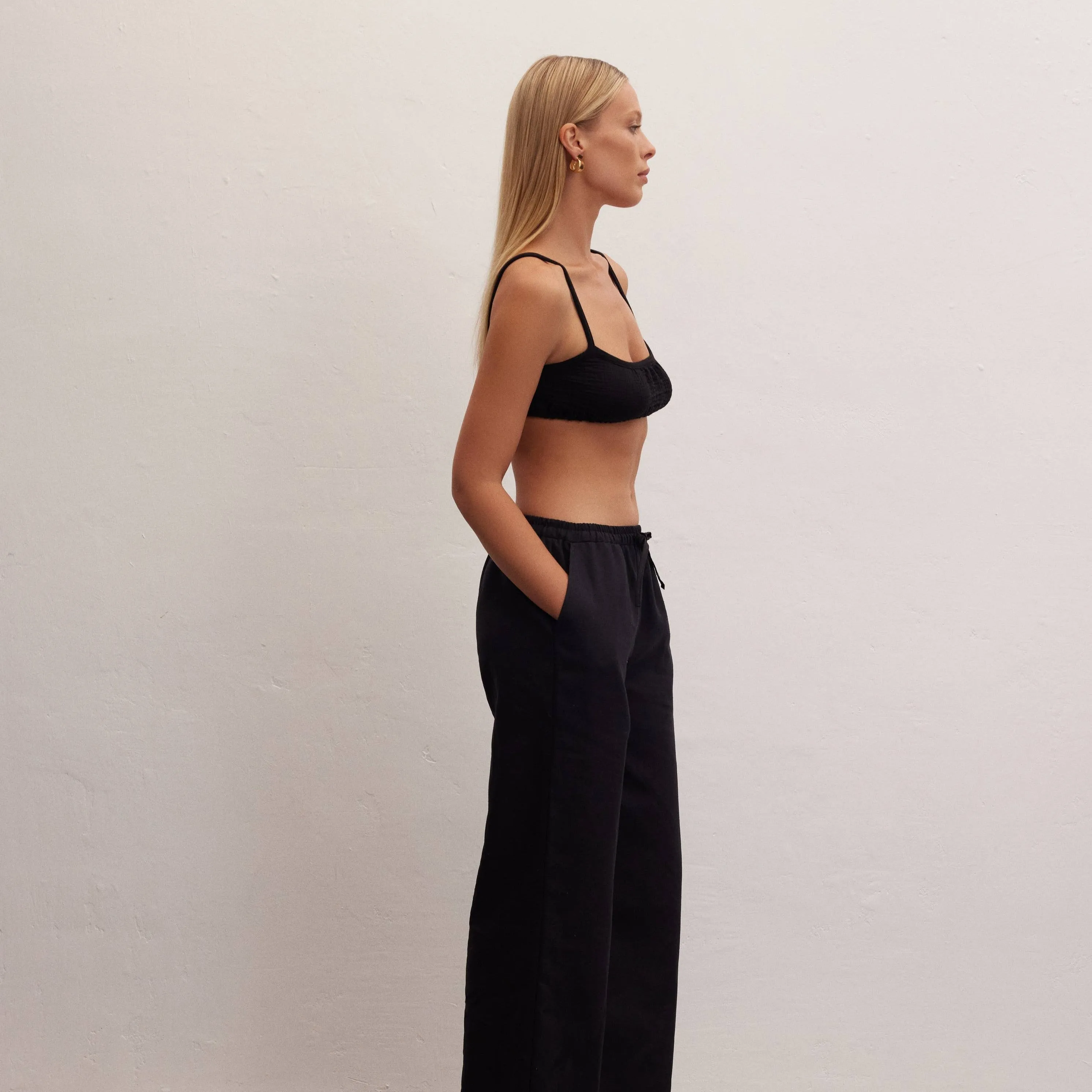 Le Cle | Smocked Bralette Top in Black
