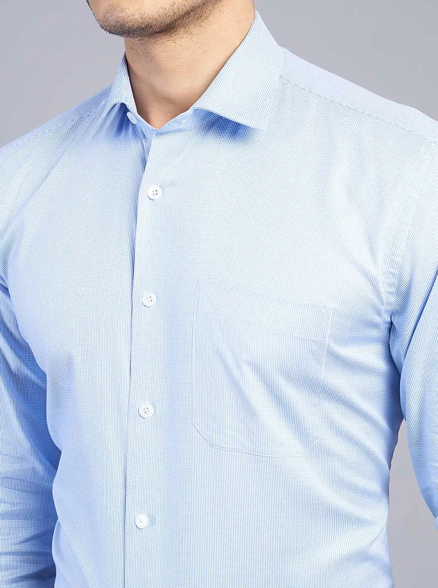 Light Blue Solid Regular Fit Formal Shirt | JadeBlue