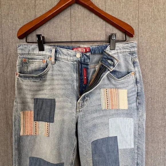 Lucky Legend Mid-Rise Boy Relaxed Straight Leg Jeans; Big Break Wash Size 10