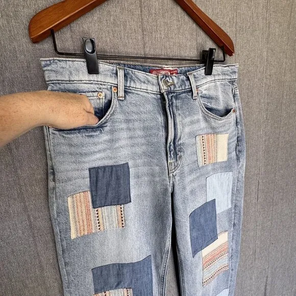 Lucky Legend Mid-Rise Boy Relaxed Straight Leg Jeans; Big Break Wash Size 10