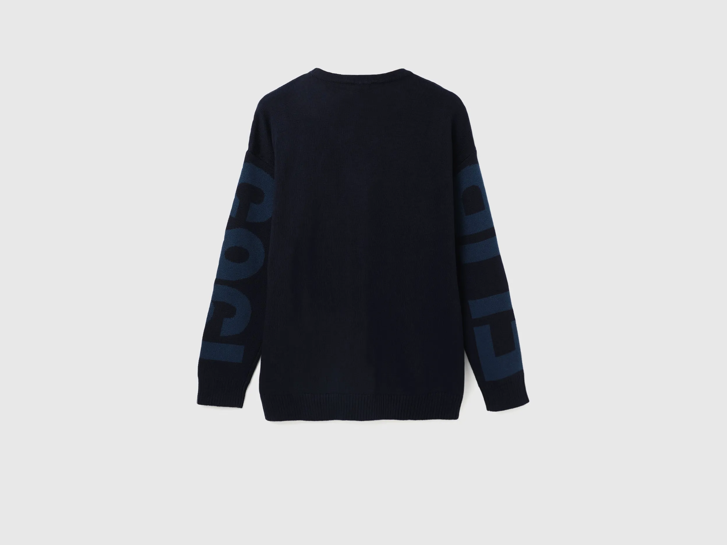 Men's Drop Shoulder Round Neck Knitted Sweaters