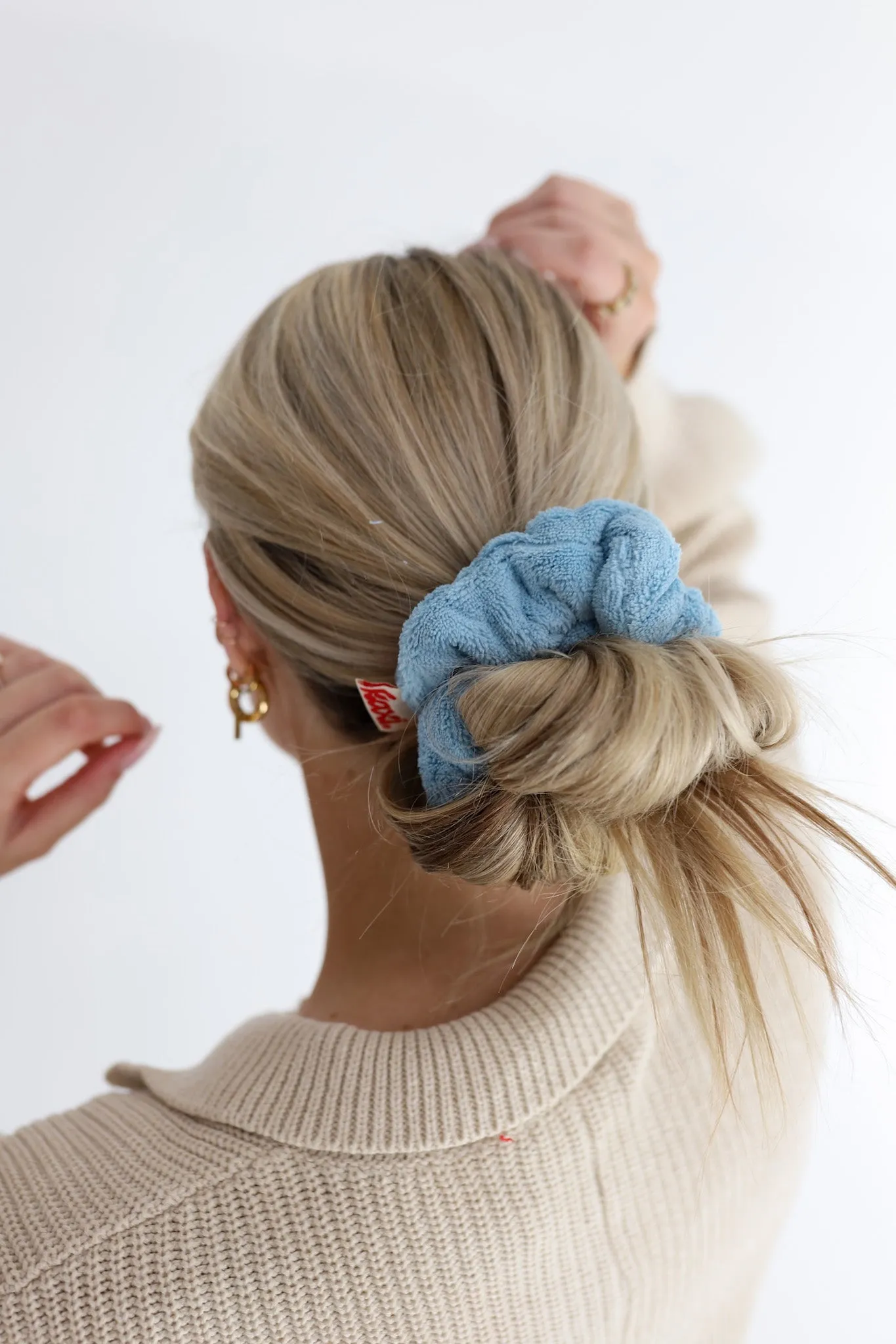 MIDI TOWEL SCRUNCHIES