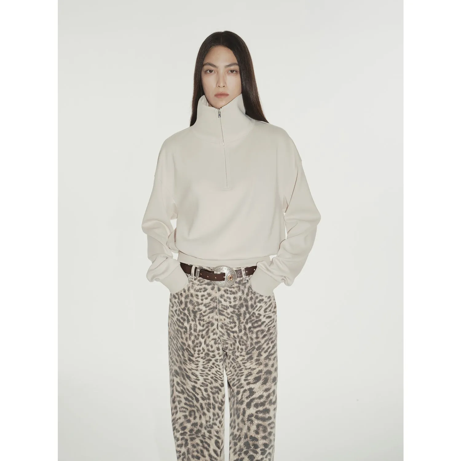 Minimalist Zip-Up Sweatshirt