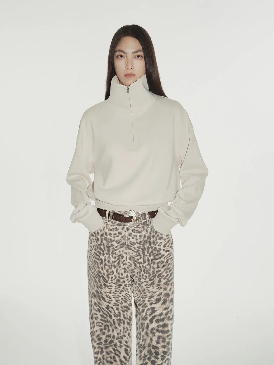 Minimalist Zip-Up Sweatshirt