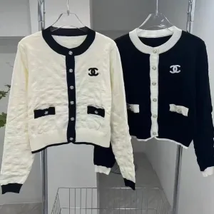 New Embroidered Logo Knit Cardigan