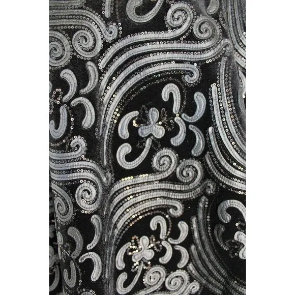 NWT Chico's L XL Black Velvet Embellished Short Kimono Jacket Ruana