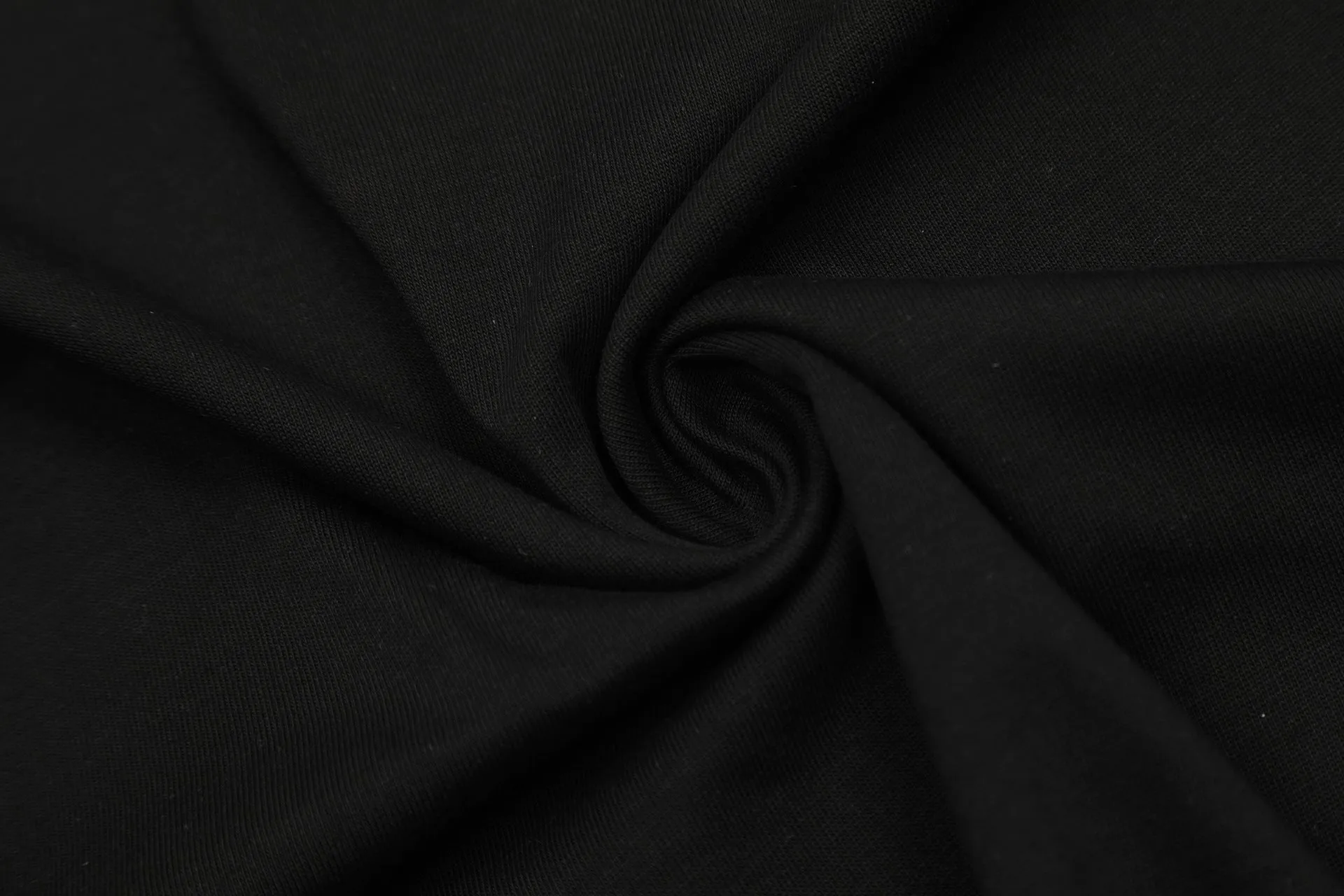 OFF WHITE Gradient Arrow Pattern T-Shirts