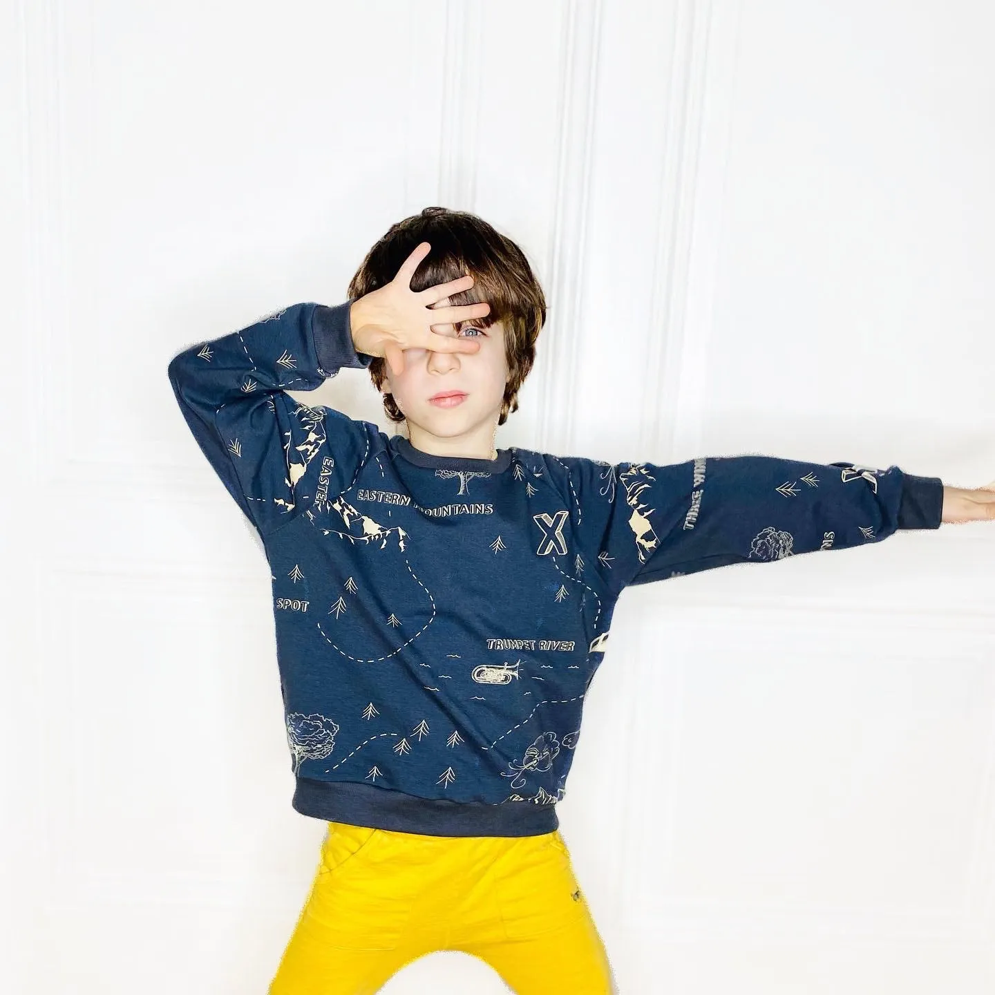 Oversized Raglan  Sweatshirt
