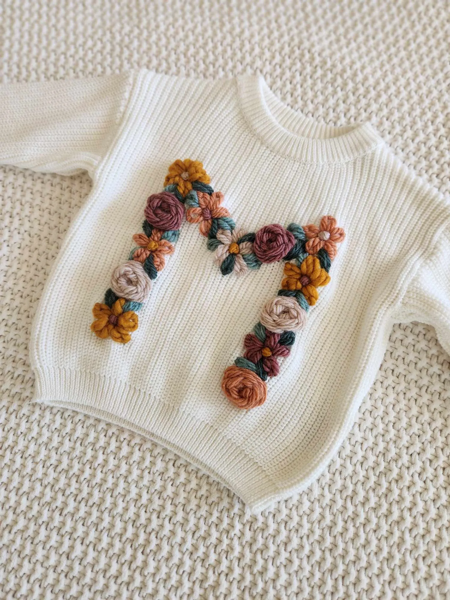 PERSONALIZED SWEATER - MARSHMALLOW