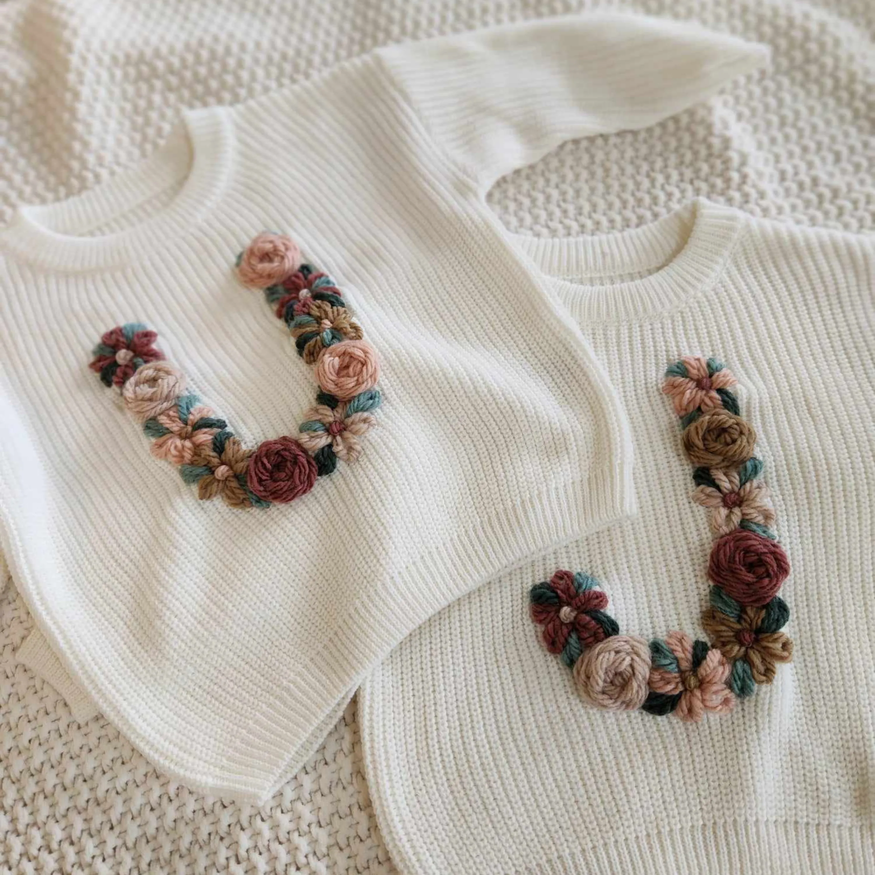 PERSONALIZED SWEATER - MARSHMALLOW