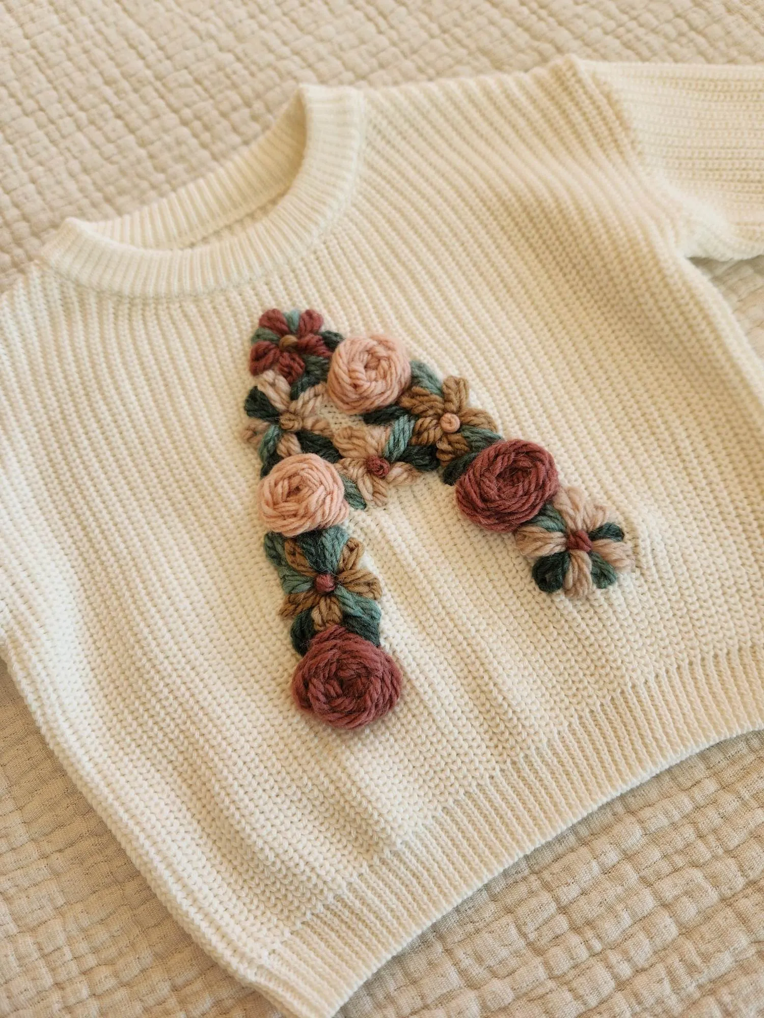 PERSONALIZED SWEATER - MARSHMALLOW