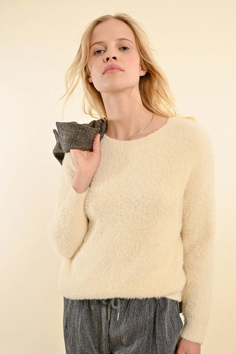 PLUSH KNIT SWEATER