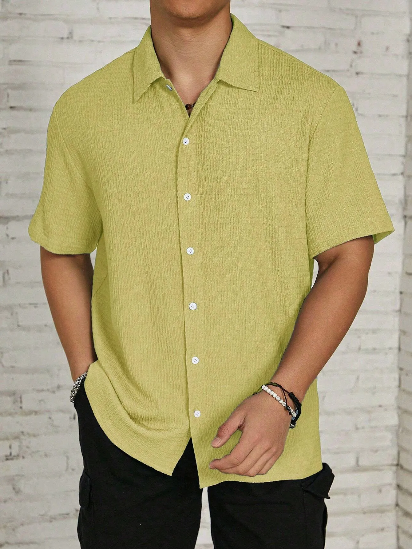 QA Hypemode Men's Solid Color Textured Short Sleeve Shirt