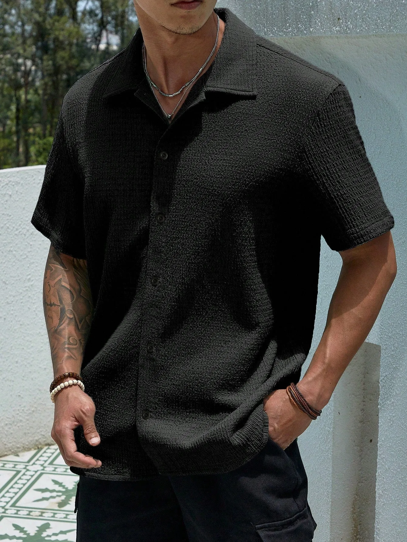 QA Hypemode Men's Solid Color Textured Short Sleeve Shirt