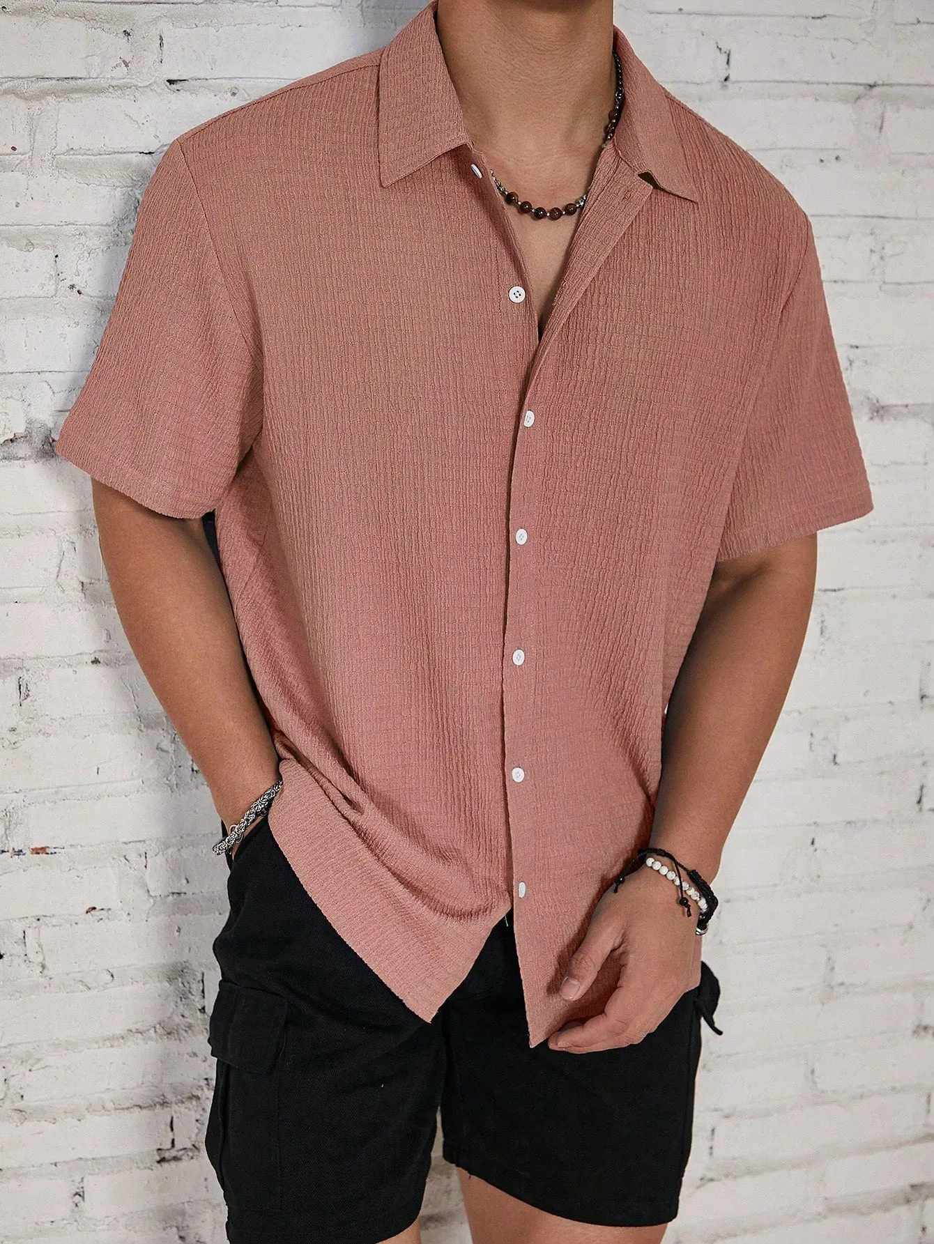 QA Hypemode Men's Solid Color Textured Short Sleeve Shirt