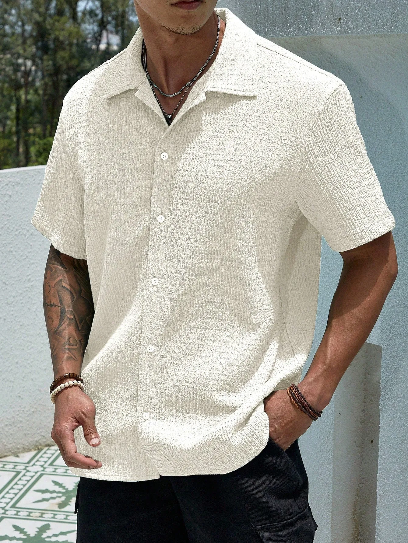 QA Hypemode Men's Solid Color Textured Short Sleeve Shirt