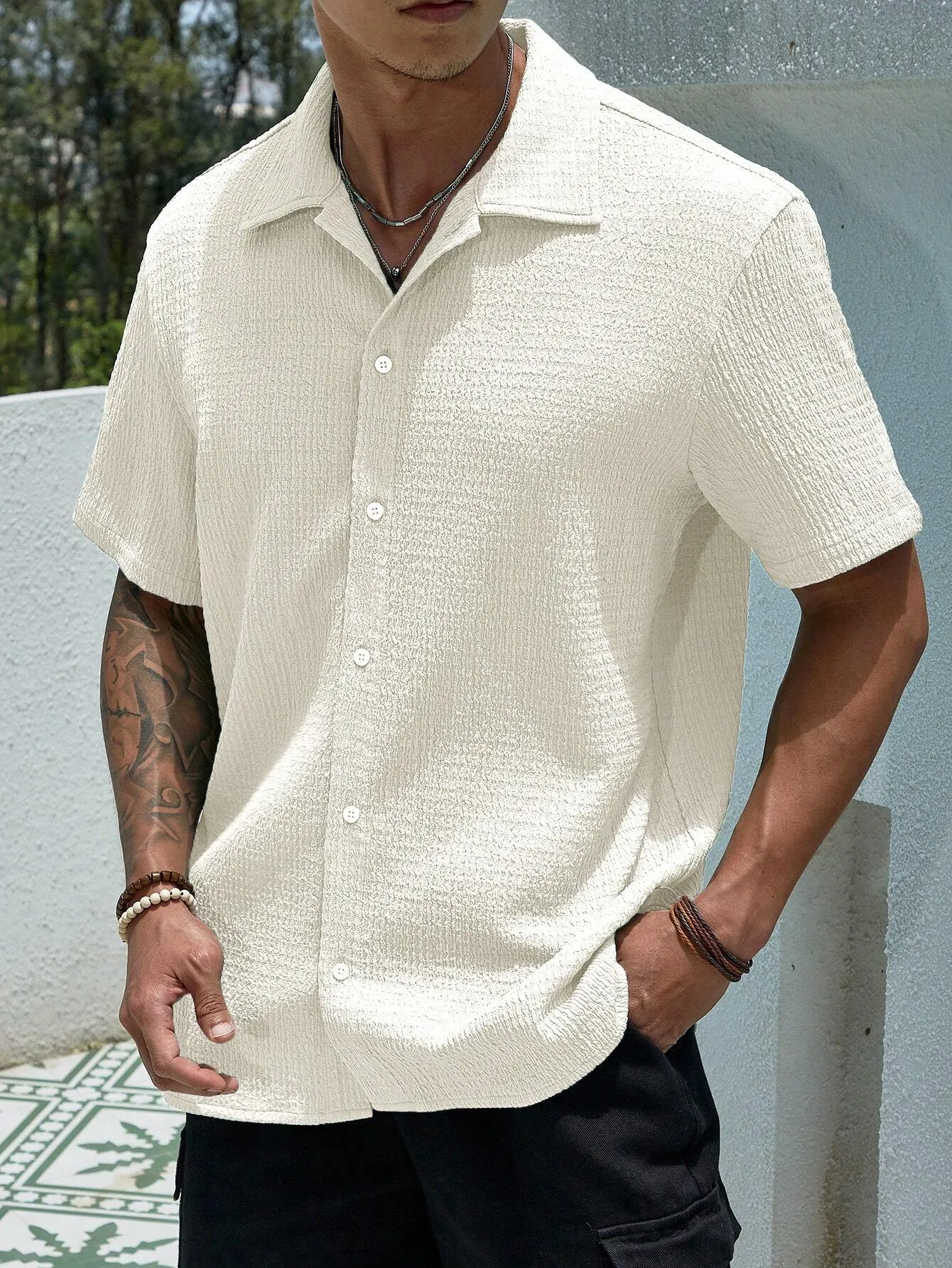 QA Hypemode Men's Solid Color Textured Short Sleeve Shirt