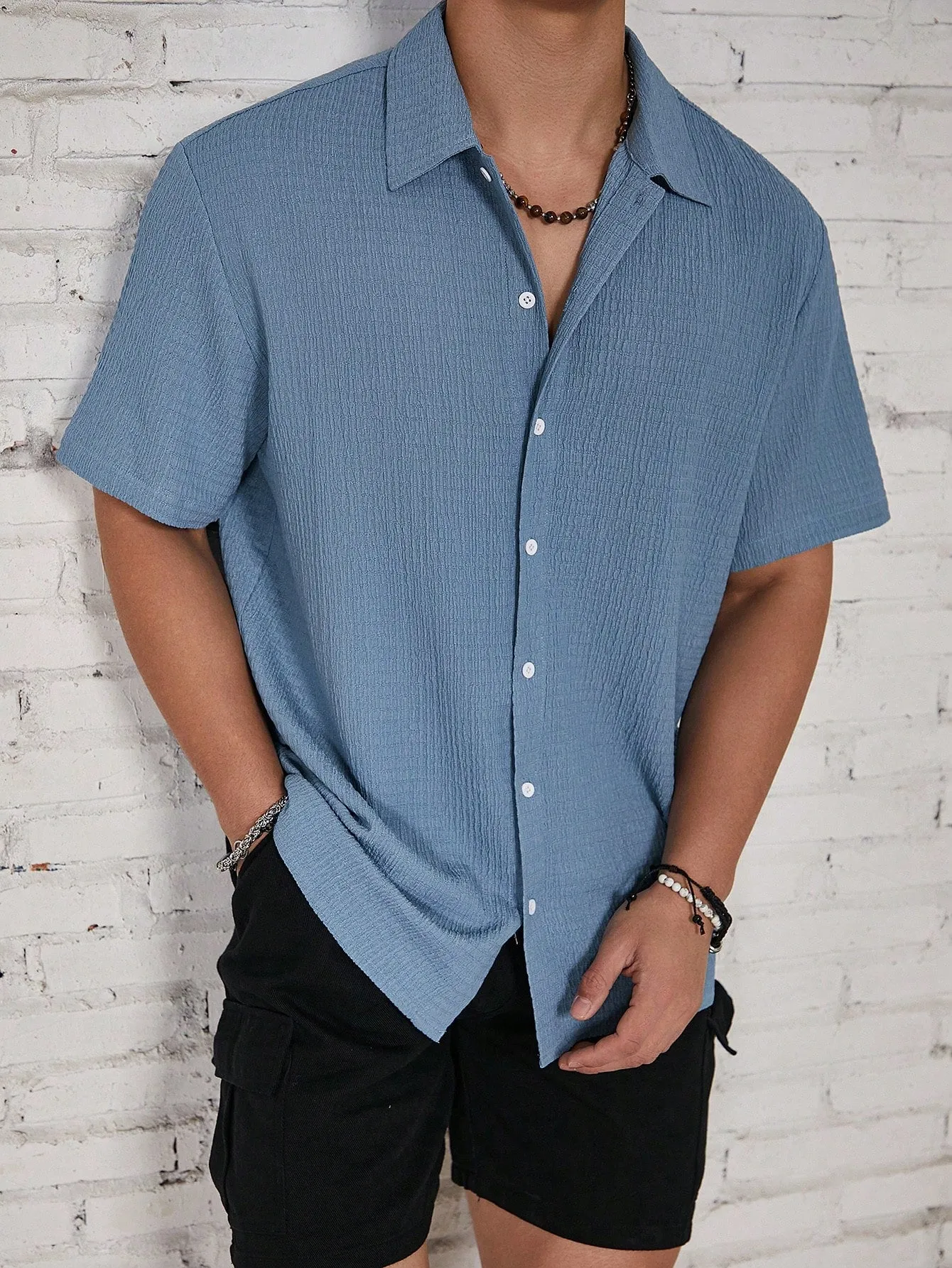 QA Hypemode Men's Solid Color Textured Short Sleeve Shirt