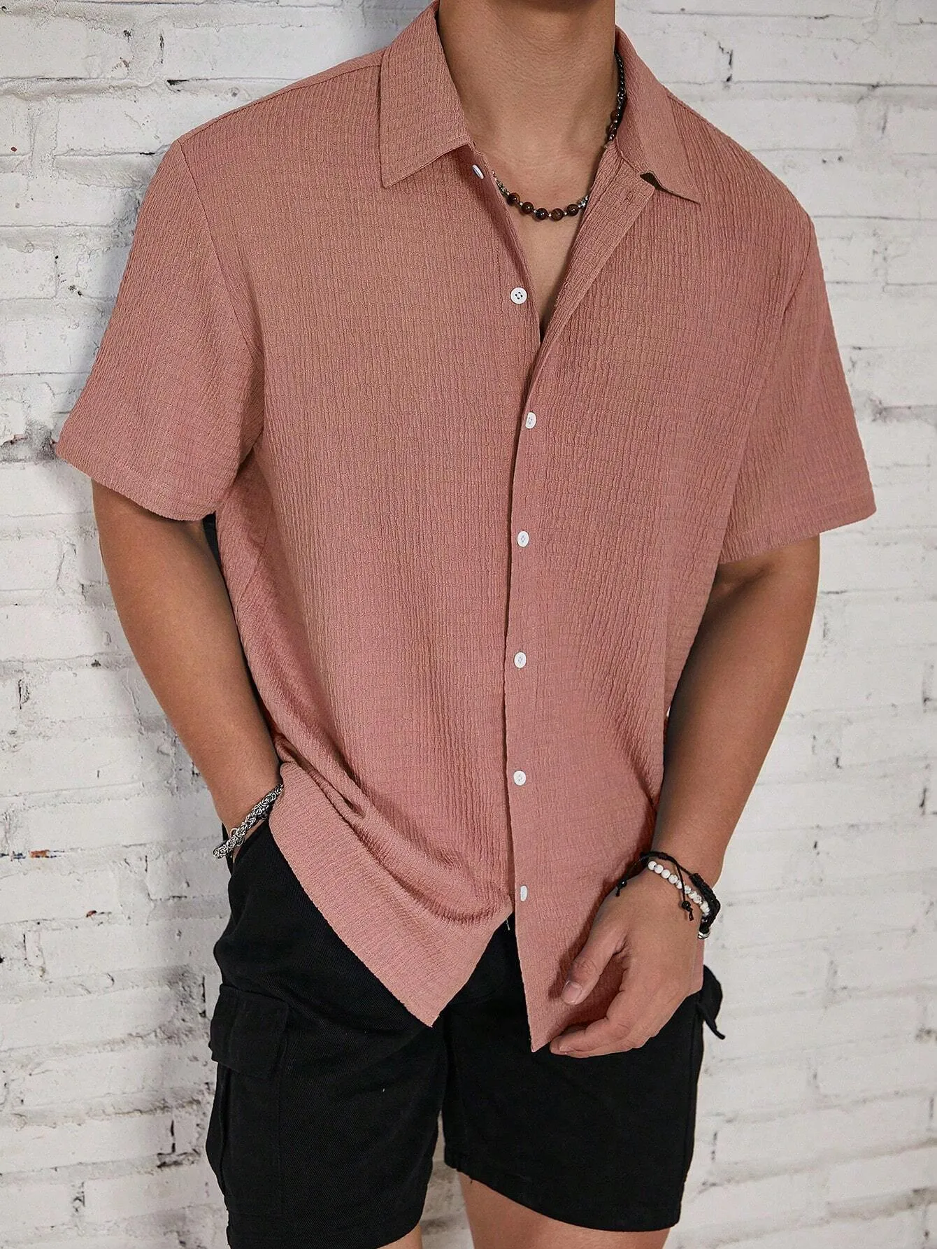 QA Hypemode Men's Solid Color Textured Short Sleeve Shirt