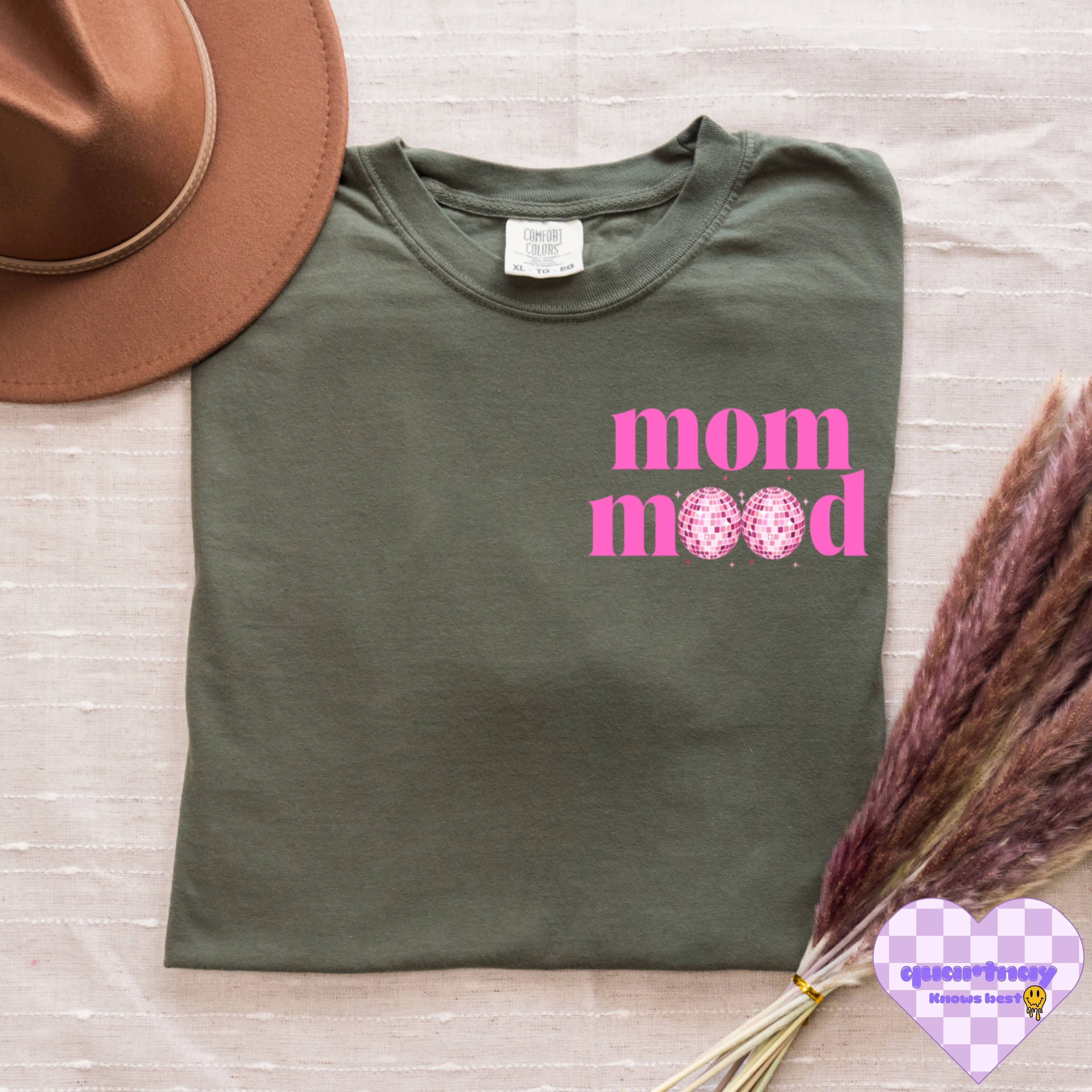 (QUARTNAY KNOWS BEST) MOM MOOD