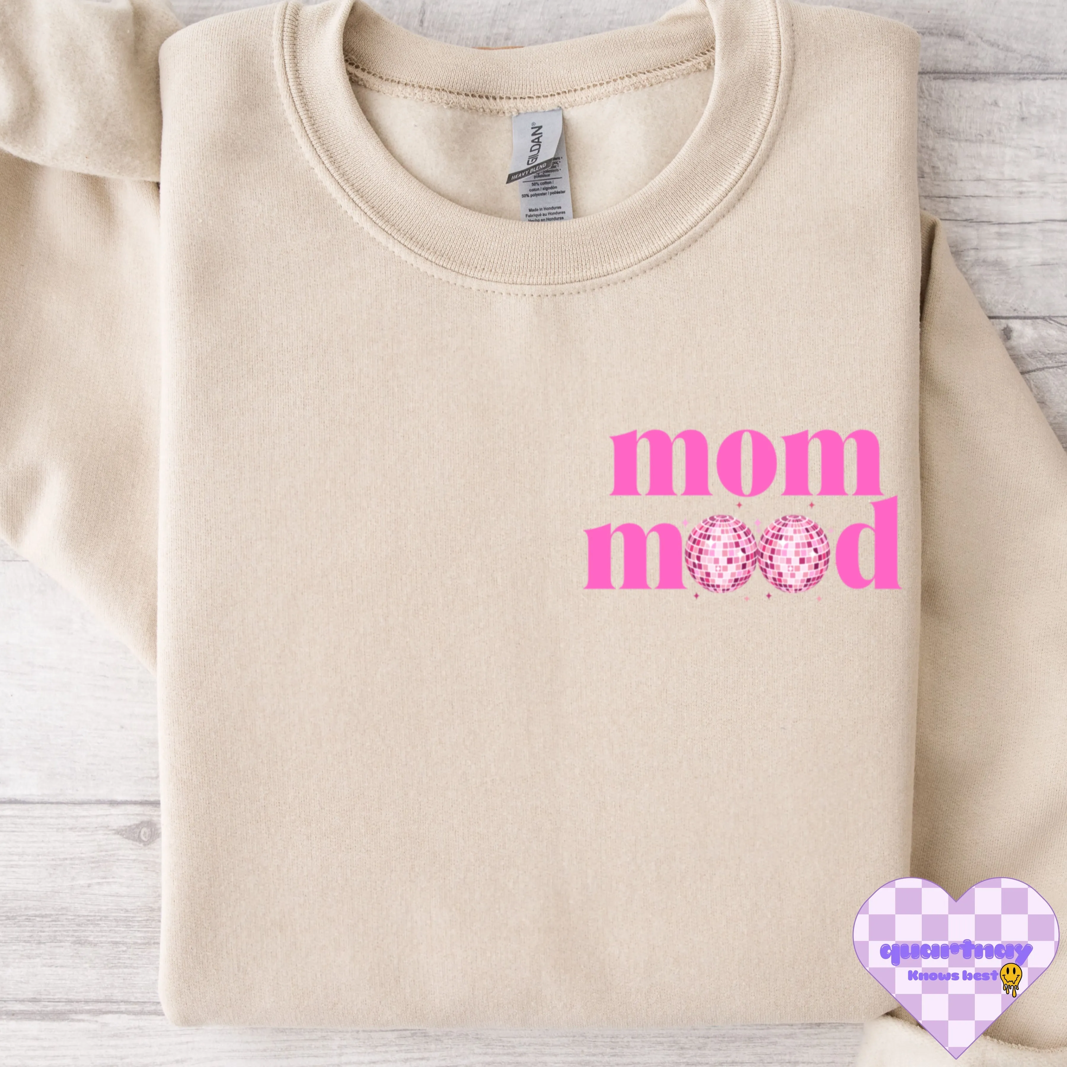 (QUARTNAY KNOWS BEST) MOM MOOD