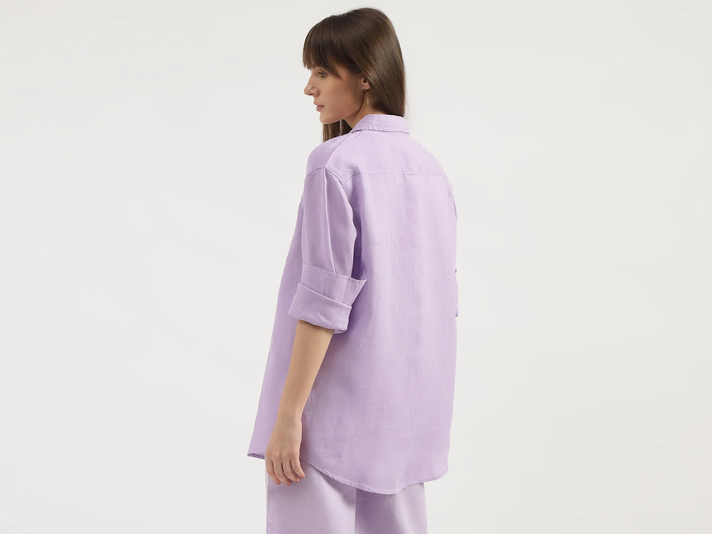 Regular Fit Spread Collar Solid Shirts