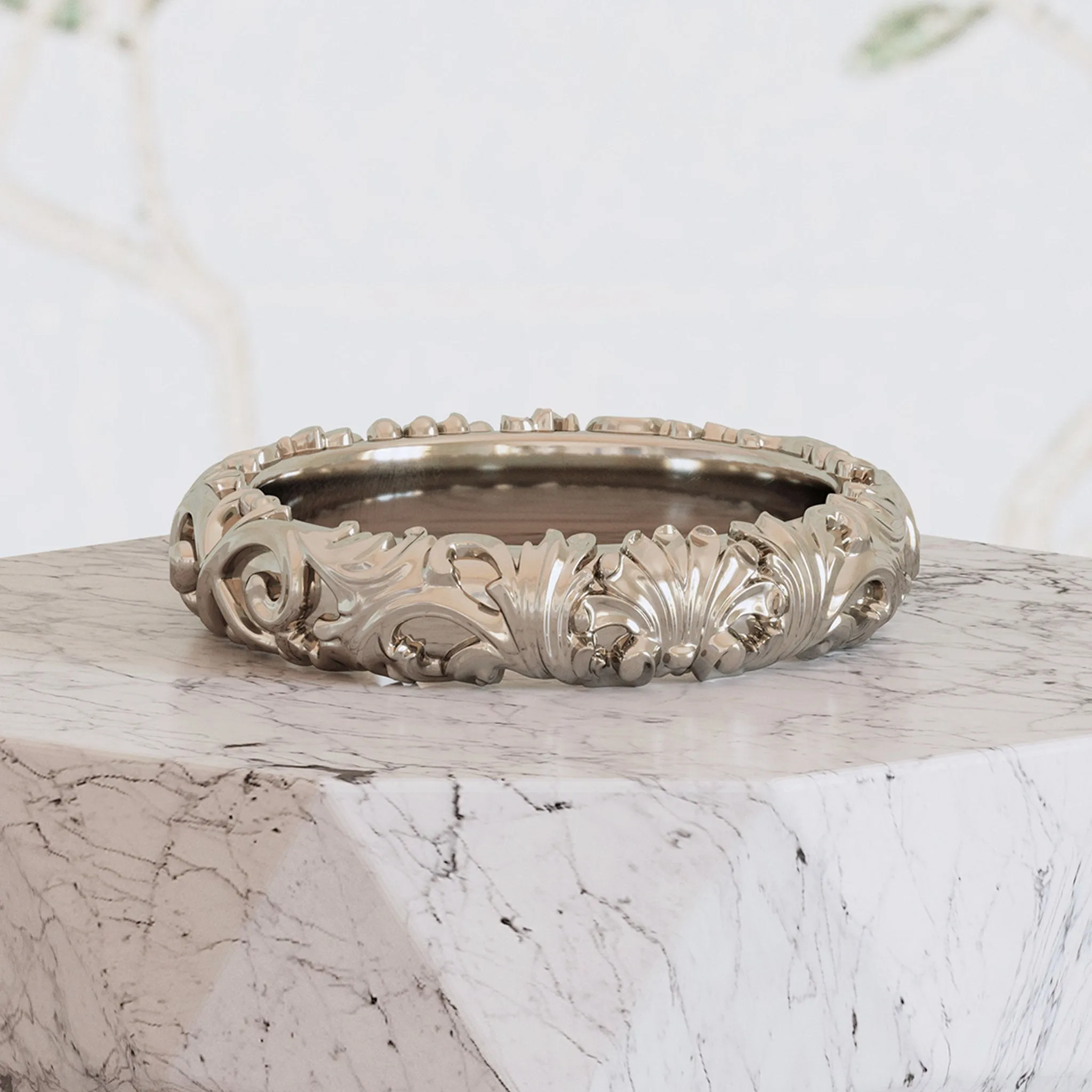 Sculpted Vintage Wedding Ring Dome - Adeline