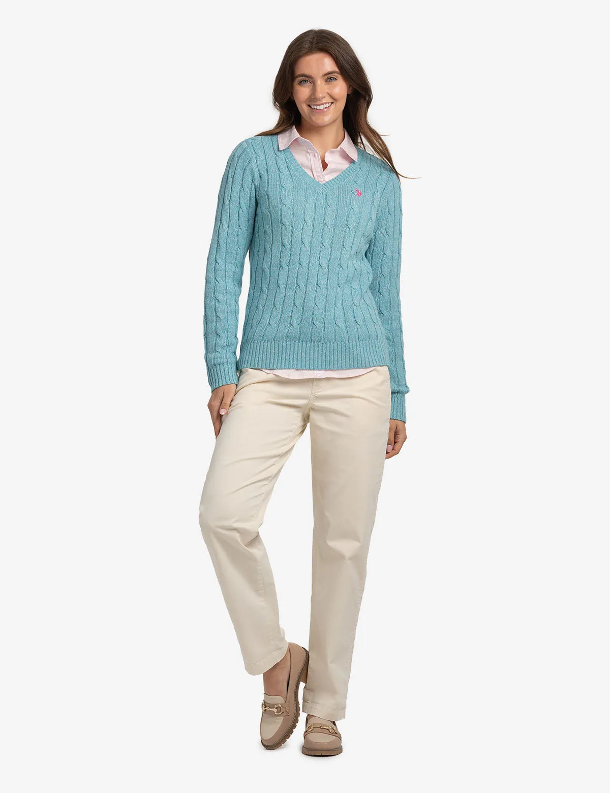 SOFT CABLE V-NECK SWEATER